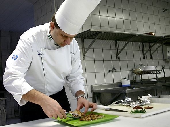 W ofercie inowrocławskiego MCK jest m.in. kurs kucharz  małej gastronomii