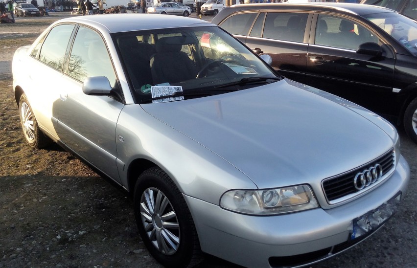 Audi  A4, Silnik 1,6 benzyna, rok produkcji 2000, cena 6 200...