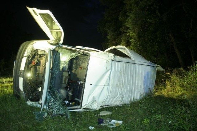 Tak wyglądał Peugeot Boxer po dachowaniu