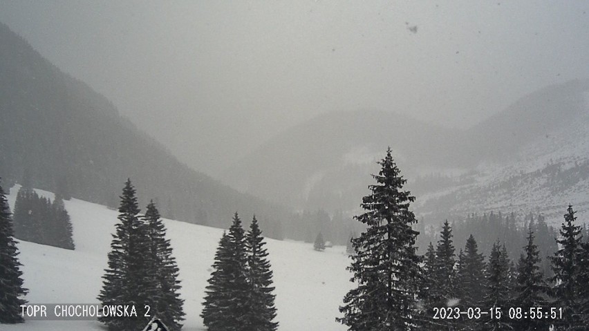 W Tatrach nadal sporo śniegu
