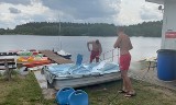 Ratownicy WOPR Radomsko zachęcają do odwiedzin kąpieliska w Zakrzówku Szlacheckim. ZDJĘCIA