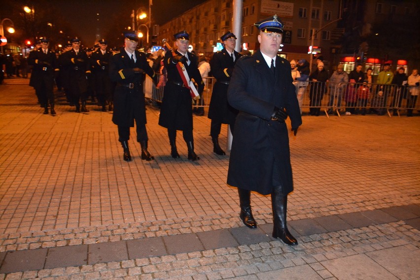 Święto Niepodległości w Częstochowie. Główne uroczystości na Placu Biegańskiego [ZDJĘCIA]