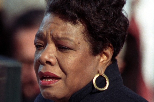 Maya Angelou recytująca swój wiersz, „On the Pulse of Morning” podczas inauguracji prezydenta Stanów Zjednoczonych, Billa Clintona, 20 stycznia 1993