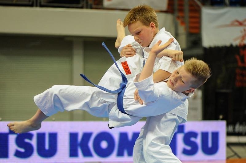 30 medali krakowskich karateków w Pucharze Polski Dzieci 