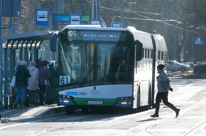 Taksówki nie będą wpuszczane też na niektóre place...