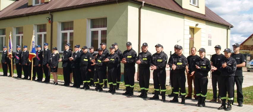 Otwarcie remizo-świetlicy i prezentacja nowego wozu strażackiego w Łączkach [ZDJĘCIA, WIDEO]