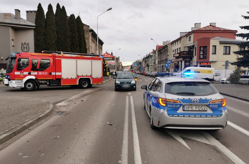 Do zdarzenia doszło w poniedziałek przed godz. 14 na ul....