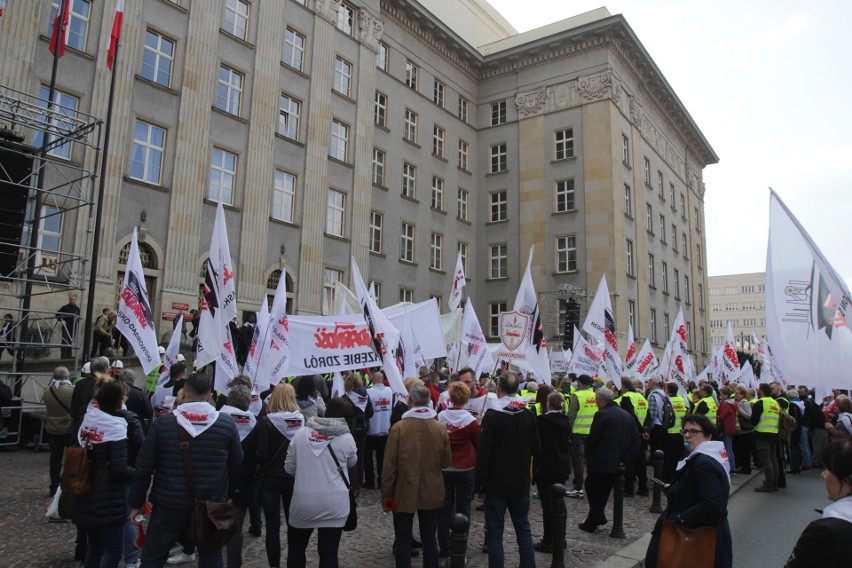 Wielka manifestacja Solidarności w Katowicach, 4 kwietnia...