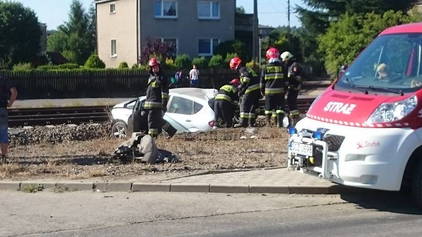 Pociąg Pendolino wjechał w samochód osobowy na przejeździe...