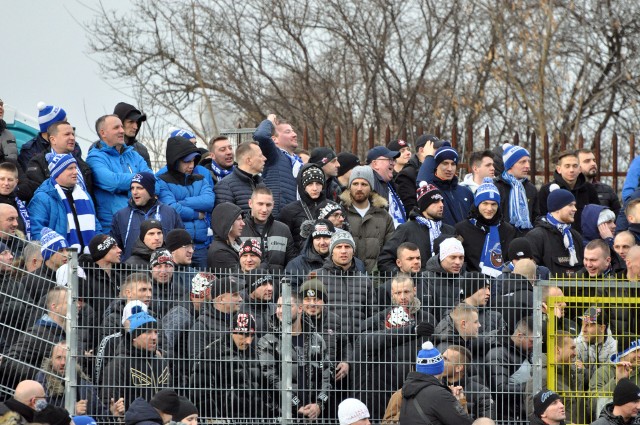 Kibice Lecha Poznań podczas pucharowego meczu w Krakowie z Garbarnią