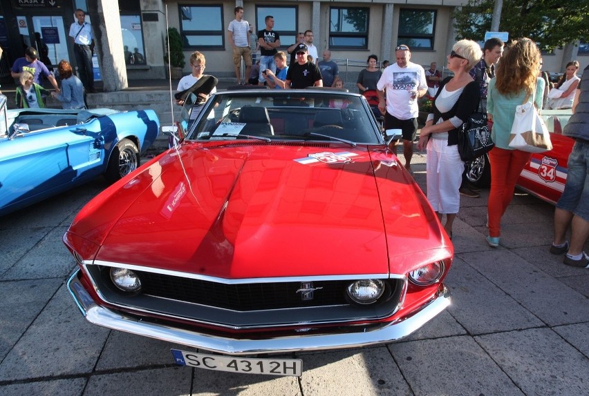Mustang Race 2014. W Gdyni pojawiły się legendarne samochody [ZDJĘCIA, WIDEO]
