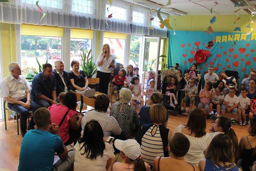Udany i wesoły piknik w "Naszej Szkole" w Radomiu.