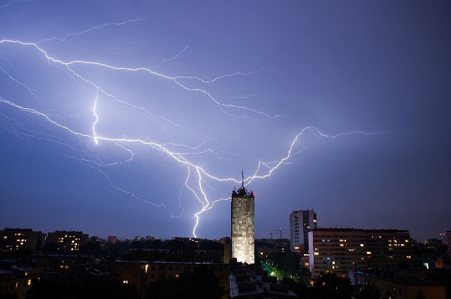 W lipcu nad Krakowem szalały gwałtowne burze.