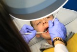 "Biały ząbek". Rusza program zapobiegania próchnicy u przedszkolaków z Opola
