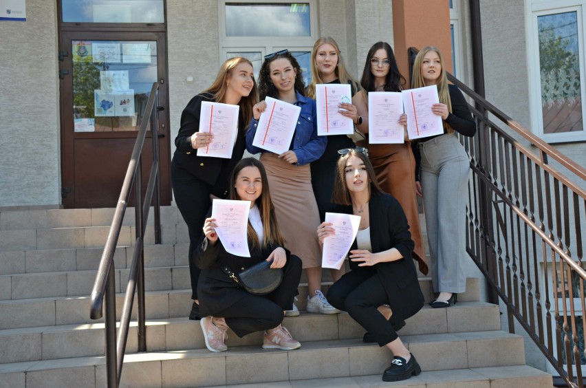 Zakończenie roku szkolnego maturzystów w Zespole Szkół Ekonomicznych w Staszowie