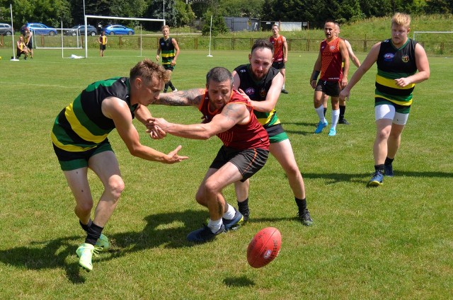 Nyski klub futbolu australijskiego Fort Nysa zaprasza do Niwnicy na międzynarodowy turniej.