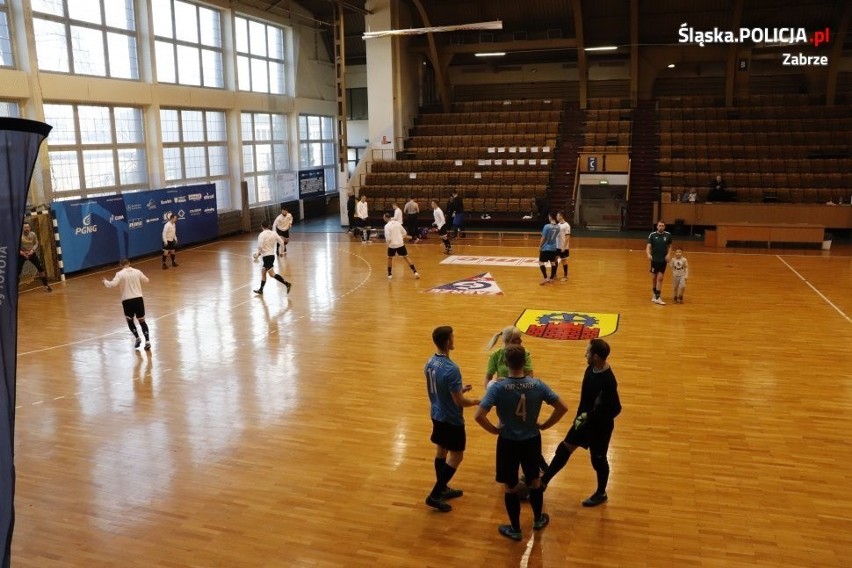 II Charytatywny Turniej Futsalu o Puchar Komendanta Miejskiego Policji w Zabrzu za nami. Zebrano ponad 16 tys. zł dla chorych dzieci