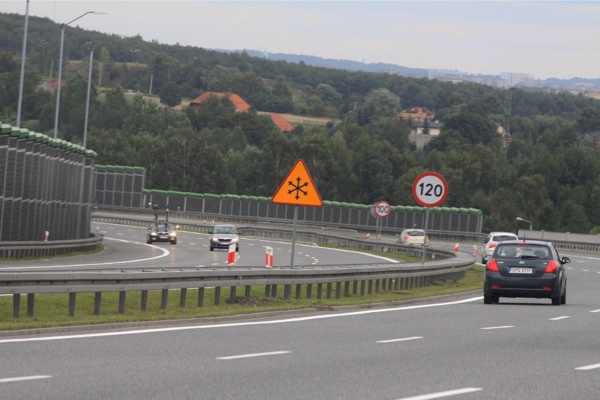 Rewolucja na autostradzie A4. Z trasy zniknęły węzły Wirek,...