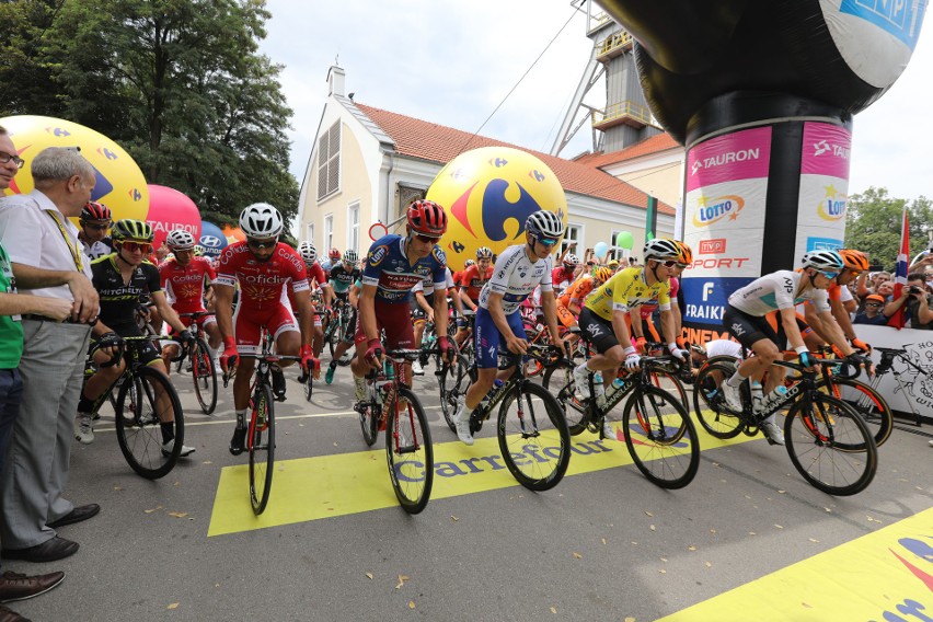 Tour de Pologne 2018 Wieliczka. Kolarze ruszyli na 5. etap Tour de Pologne. Wygrał Michał Kwiatkowski [ZDJĘCIA]