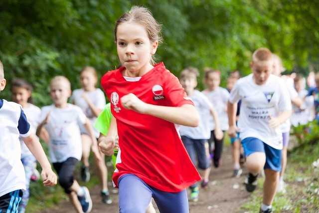 Dzieci są motorem napędowym biegów rozgrywanych w ramach akcji "Uzależnia mnie tylko sport"