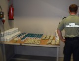 Na granicy w Budomierzu celnicy udaremnili przemyt 20 tys. tabletek i kilkudziesięciu opakowań farmaceutyków