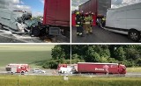 Śmiertelny wypadek na autostradzie A4 w kierunku Katowic. Bus wbił się pod ciężarówkę. Nie żyje jedna osoba