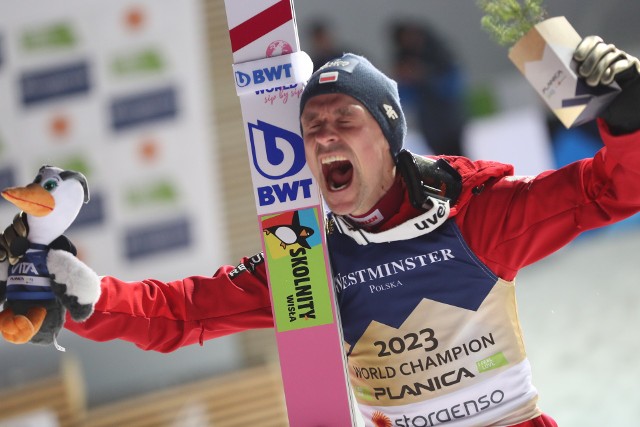 Piotr Żyła za złoty medal mistrzostw świata w Planicy na skoczni normalnej zarobi około 150 tysięcy złotych.