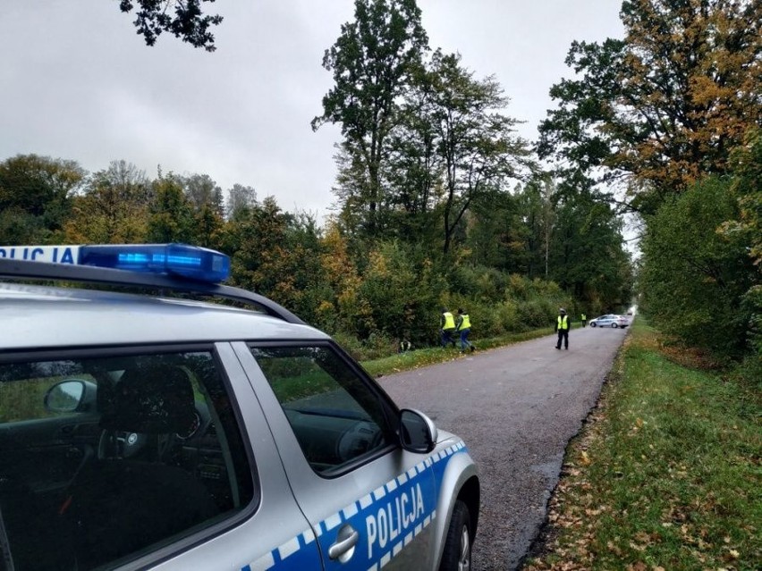 Śmiertelne potrącenie rowerzystki na trasie Strabla - Mulawicze. Policja ściga zabójcę