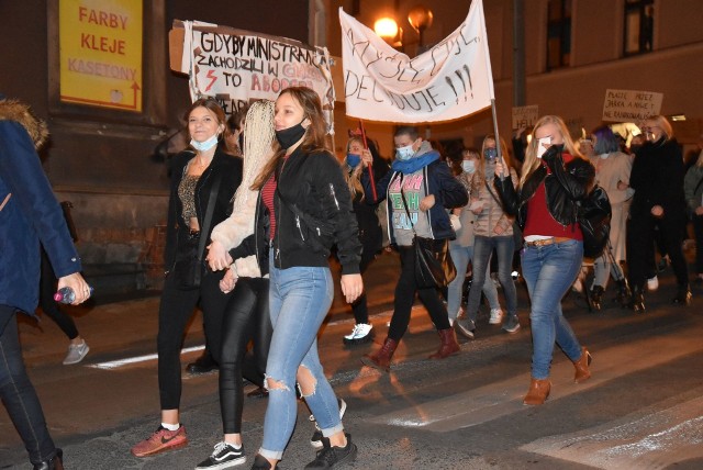 W Grudziądzu odbyło się już kilka protestów dotyczących niezadowolenia z wyroku Trybunału Konstytucyjnego zakazującego aborcji w przypadku wad letalnych płodu