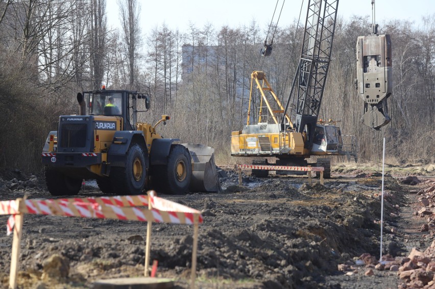 Symboliczny początek prac budowlanych na stawie Kalina