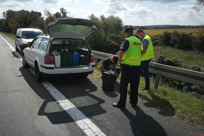 Nim obsługa zdążyła się zorientować, że nie ma zamiaru...