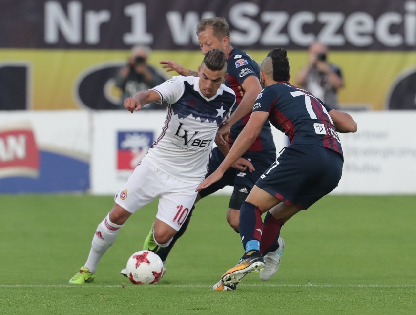 14.07.2017, Szczecin: ligowy debiut Carlitosa w barwach...