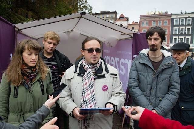 Mlodzi działacze z naszego okręgu podkreślają, że Razem jest autentyczną, tworzoną oddolnie partią lewicową i będzie walczyć o prawa pracownicze