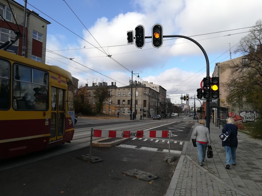 Jutro ulicą Dąbrowskiego przejedzie tramwaj! Ale tylko przez chwilę... ZDJĘCIA