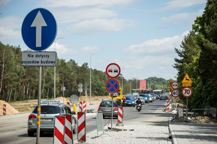 Buspas w ulicy Gdańskiej - Myślęcinek.