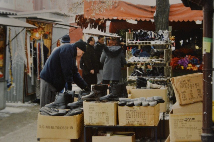 Kraków. Hala Targowa. Tu zatrzymał się czas [ZDJĘCIA ARCHIWALNE]