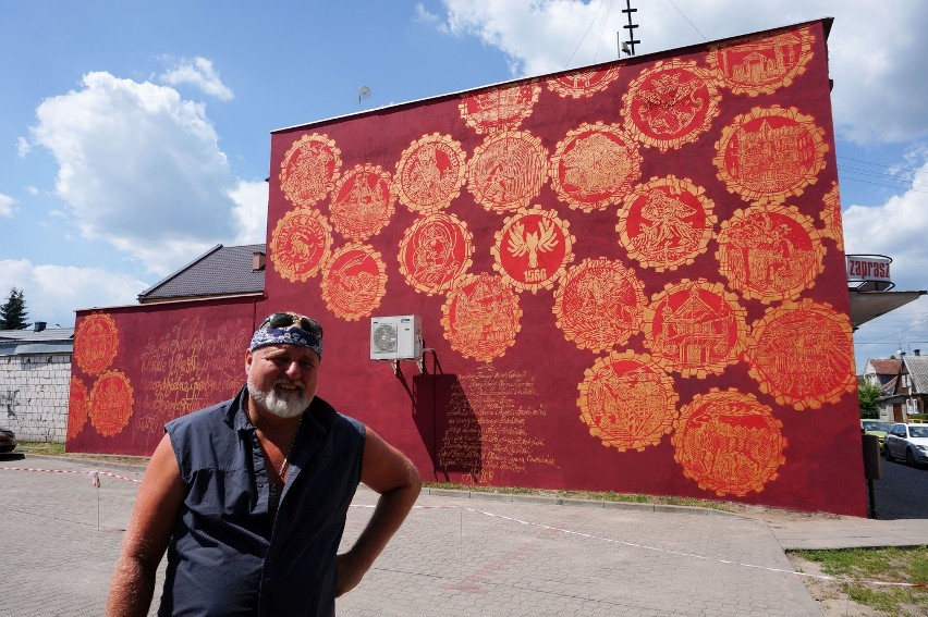 Gimnazjaliści z Wasilkowa namalowali historyczny mural