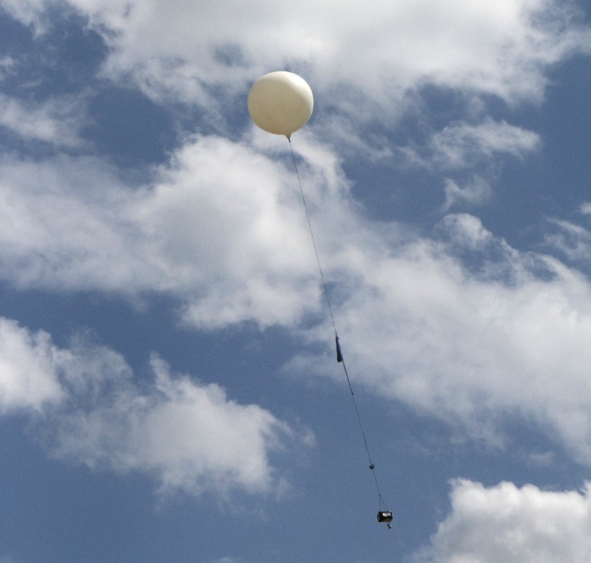 Start balonu stratosferycznego w Grudziądzu