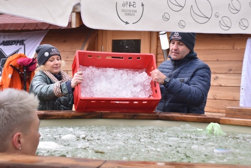 11 marca trwa bicie rekordu Polski. Czterech śmiałków z...