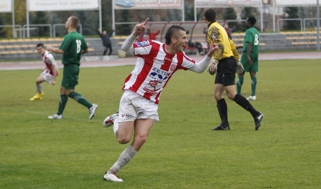 W 93 minucie gola za 3 punkty strzelił Tomasz Ciećko.