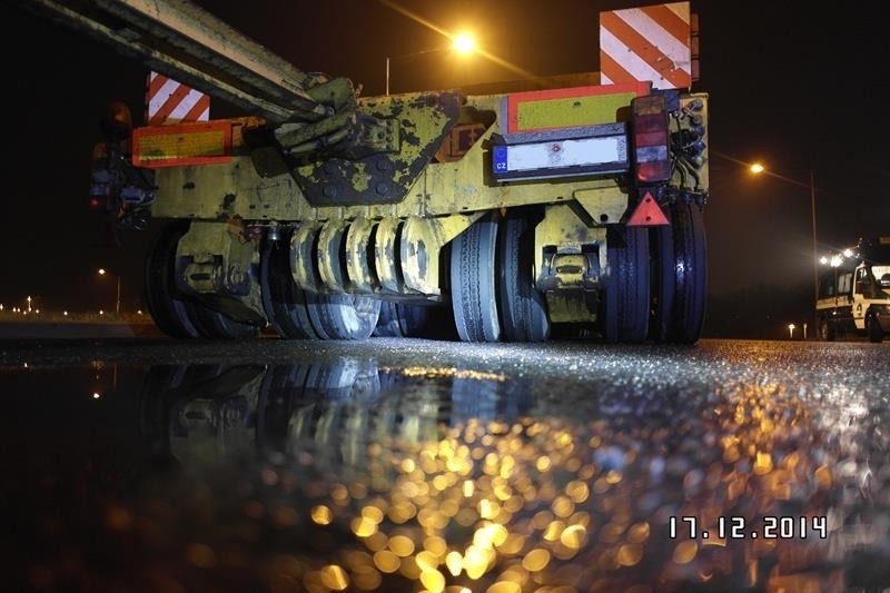 Kierowca dostał karę 15 tys. zł za kierowanie nienormatywnym...