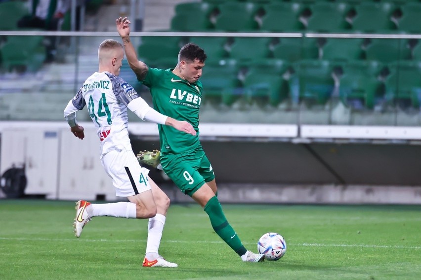 Śląsk Wrocław - Warta Poznań 0:2. Gra Śląska woła o pomstę do nieba. Zasłużona porażka (skrót, bramki, gole, wideo, zdjęcia)