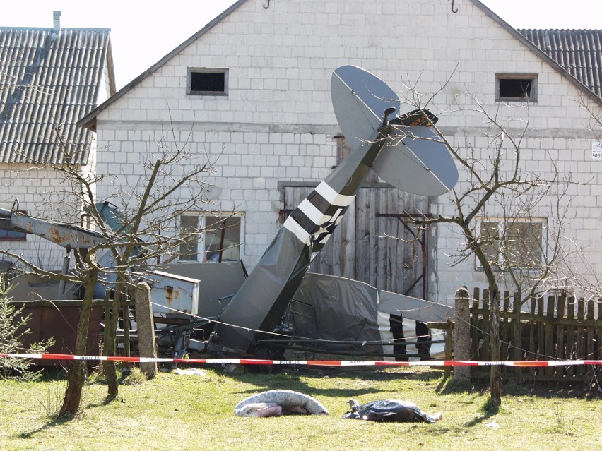 Katastrofa samolotu pod Czerwinem, 30.03.2002. Zdjęcia