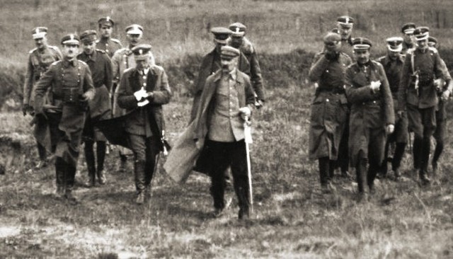 Józef Piłsudski i jego sztab, wiosna 1920 roku