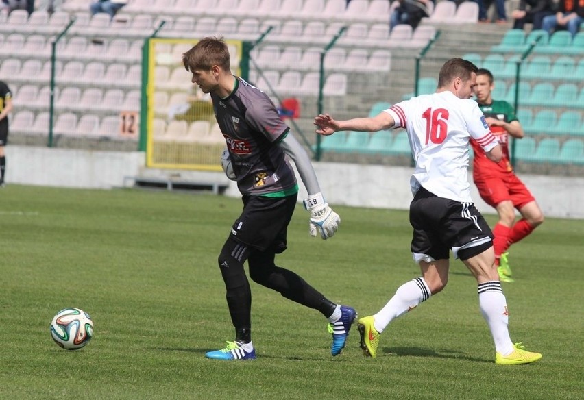 GKS Tychy przegrywał na własnym boisku z Chojniczanką 0:1 po...