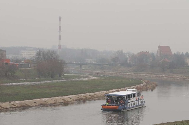 Prace obejmą oba brzegi rzeki na odcinku od mostu Przemysła do rozwidlenia za mostem św. Rocha. Inwestycja zakończy się w 2020 roku