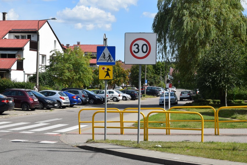 Gdynia. Sto przejść dla pieszych ma zostać dodatkowo doświetlonych. Na 36 z nich będzie bezpieczniej już w przyszłym roku  