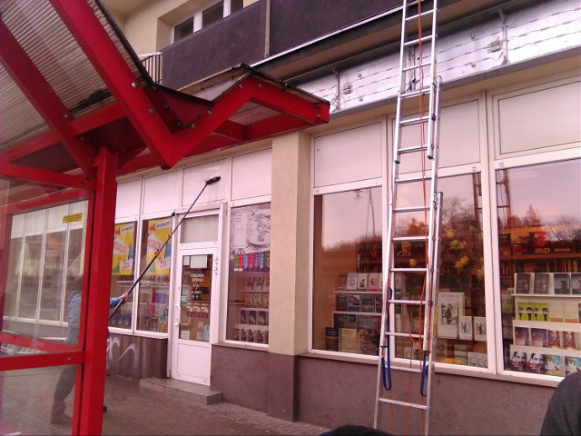 Księgarnia na Liniarskiego jako pierwsza w Polsce zmienia się w BookBooka