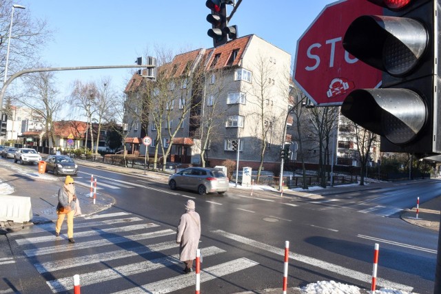 MZD wyregulowało sygnalizację tak, żeby ul. Podgórna nie korkowała się aż tak bardzo, czy jest lepiej?