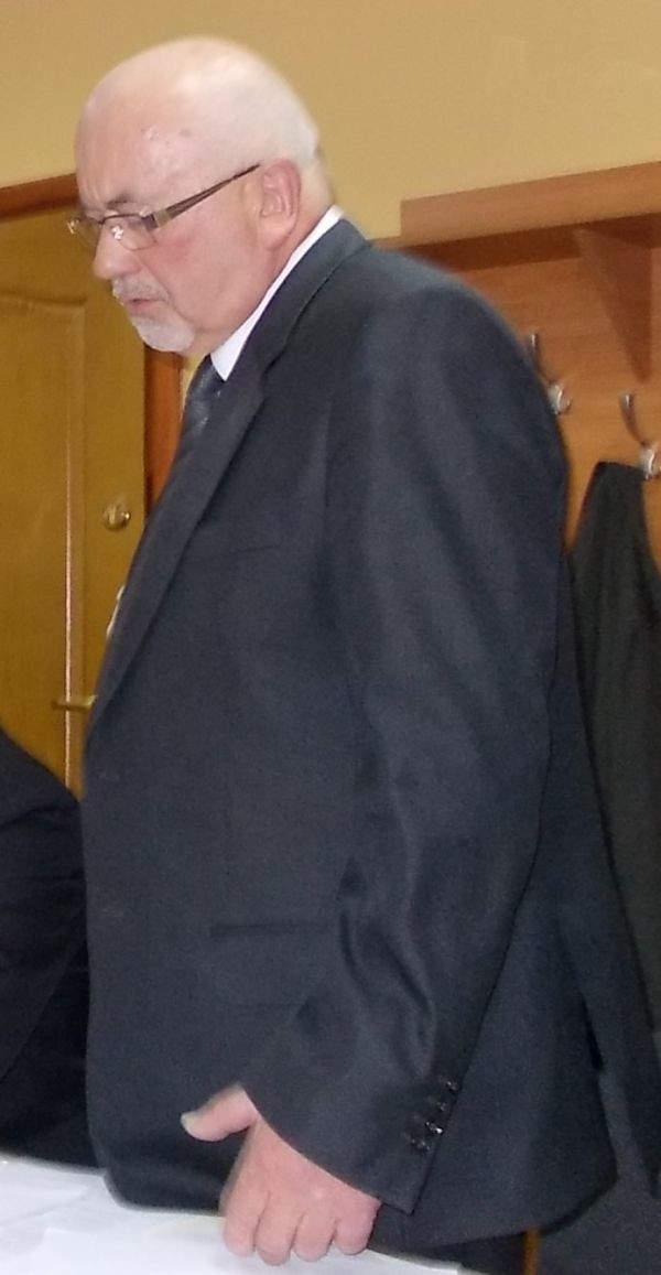 Stanisław Jastrzębski wciąż jest radnym i decyduje o sprawach gminy